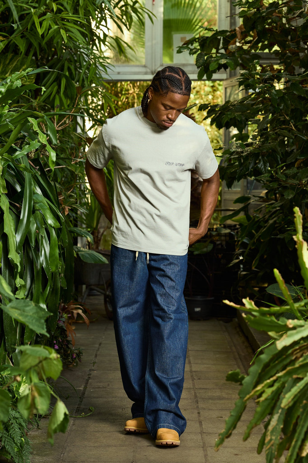 BEIGE BLOSSOMS TSHIRT