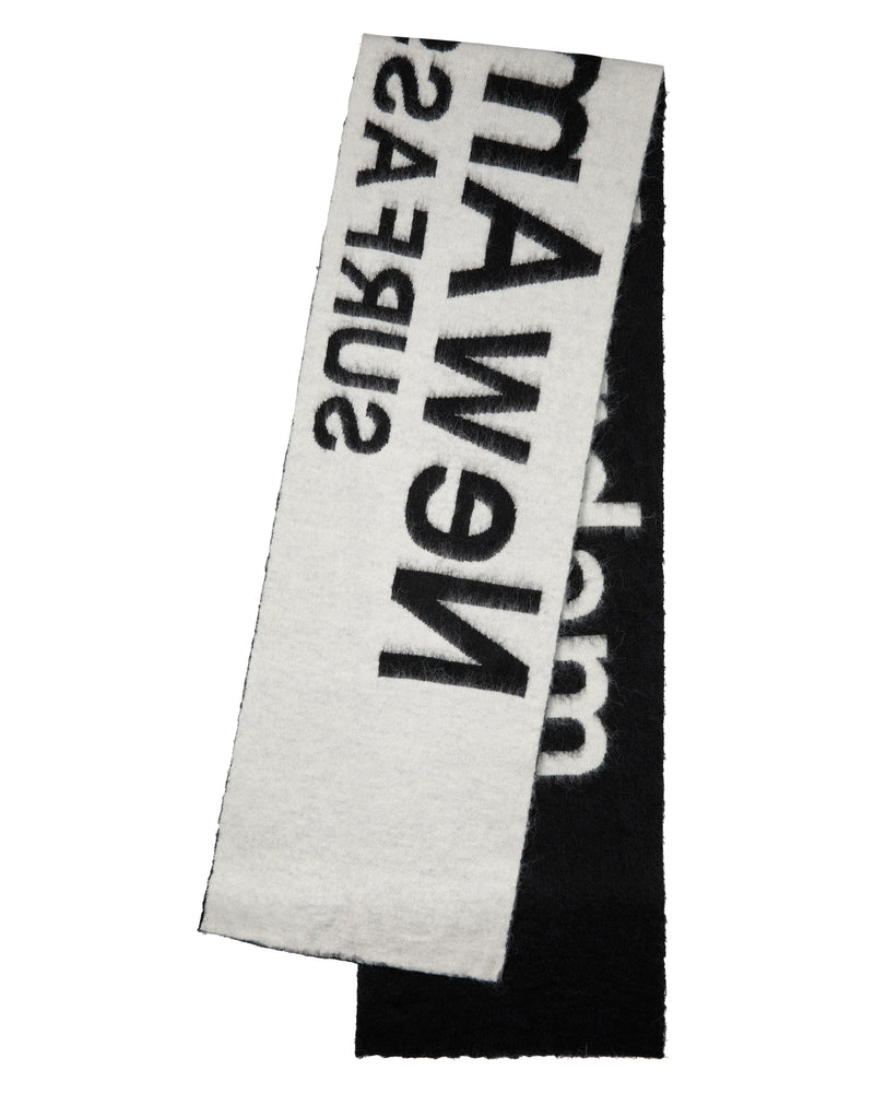 FUZZY NAME SCARF