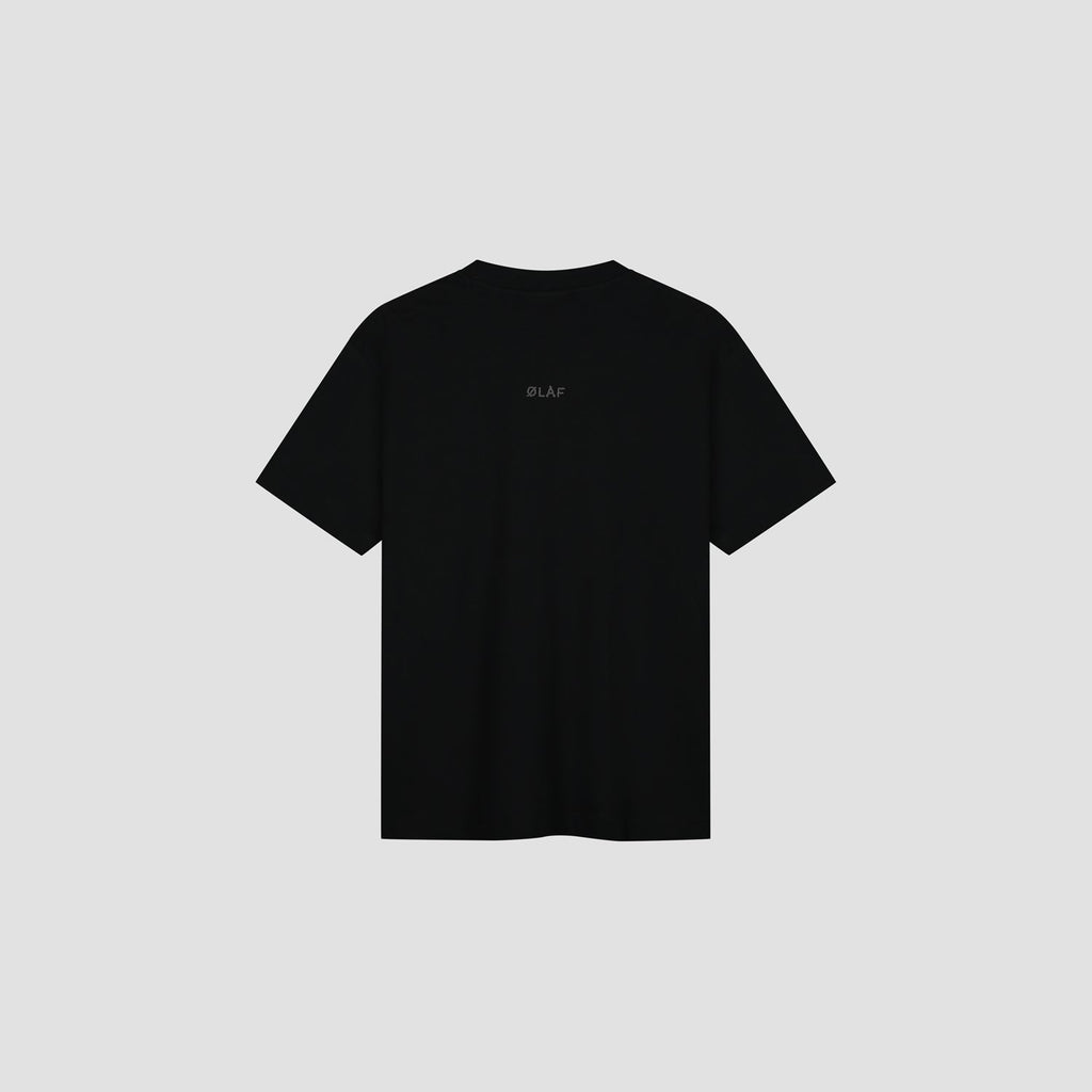 ESSENTIAL TEE