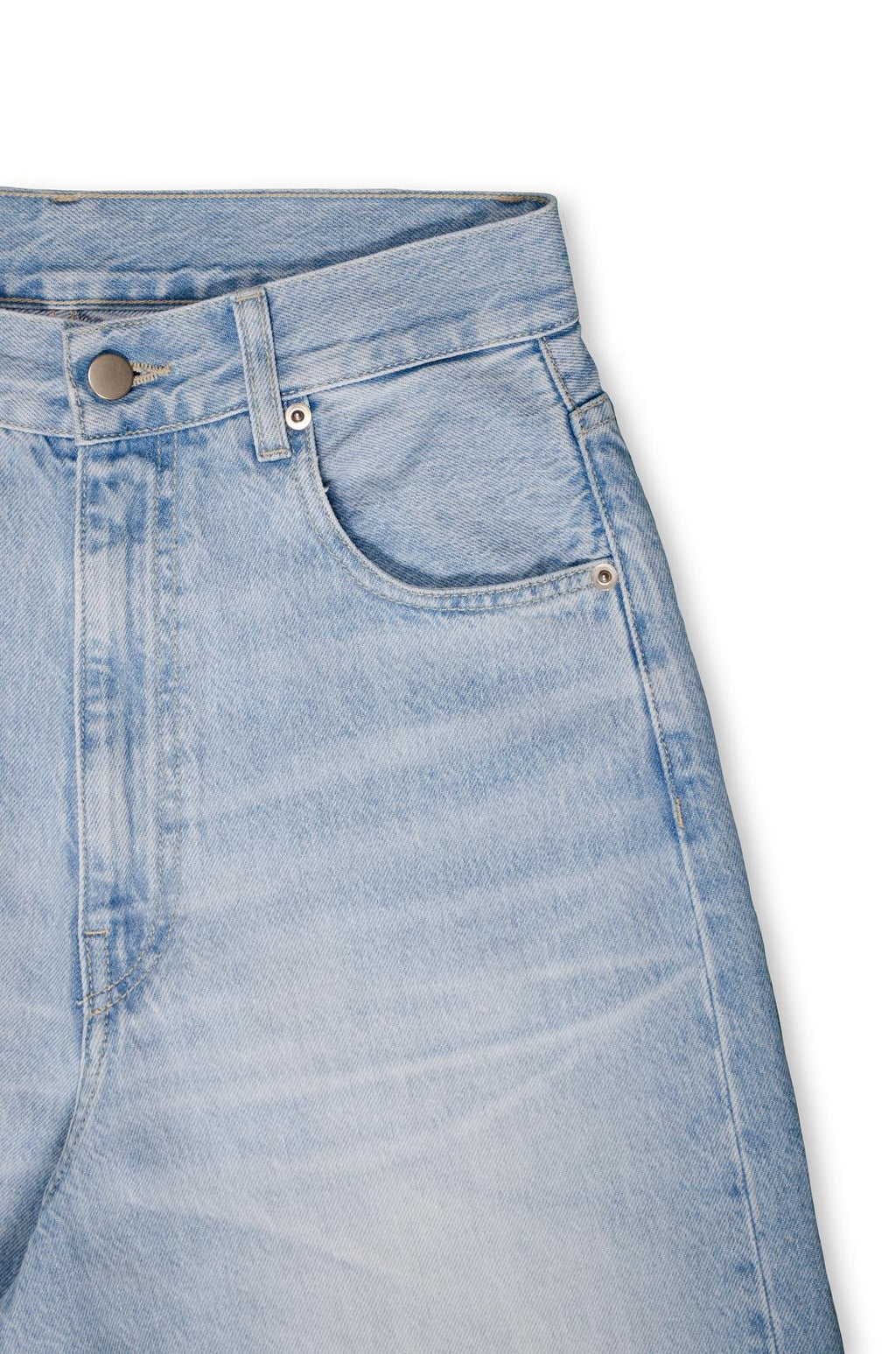 001 BLEACHED UNISEX JEANS