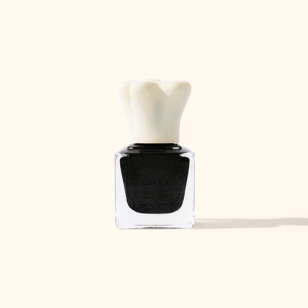 ONYX NAIL POLISH