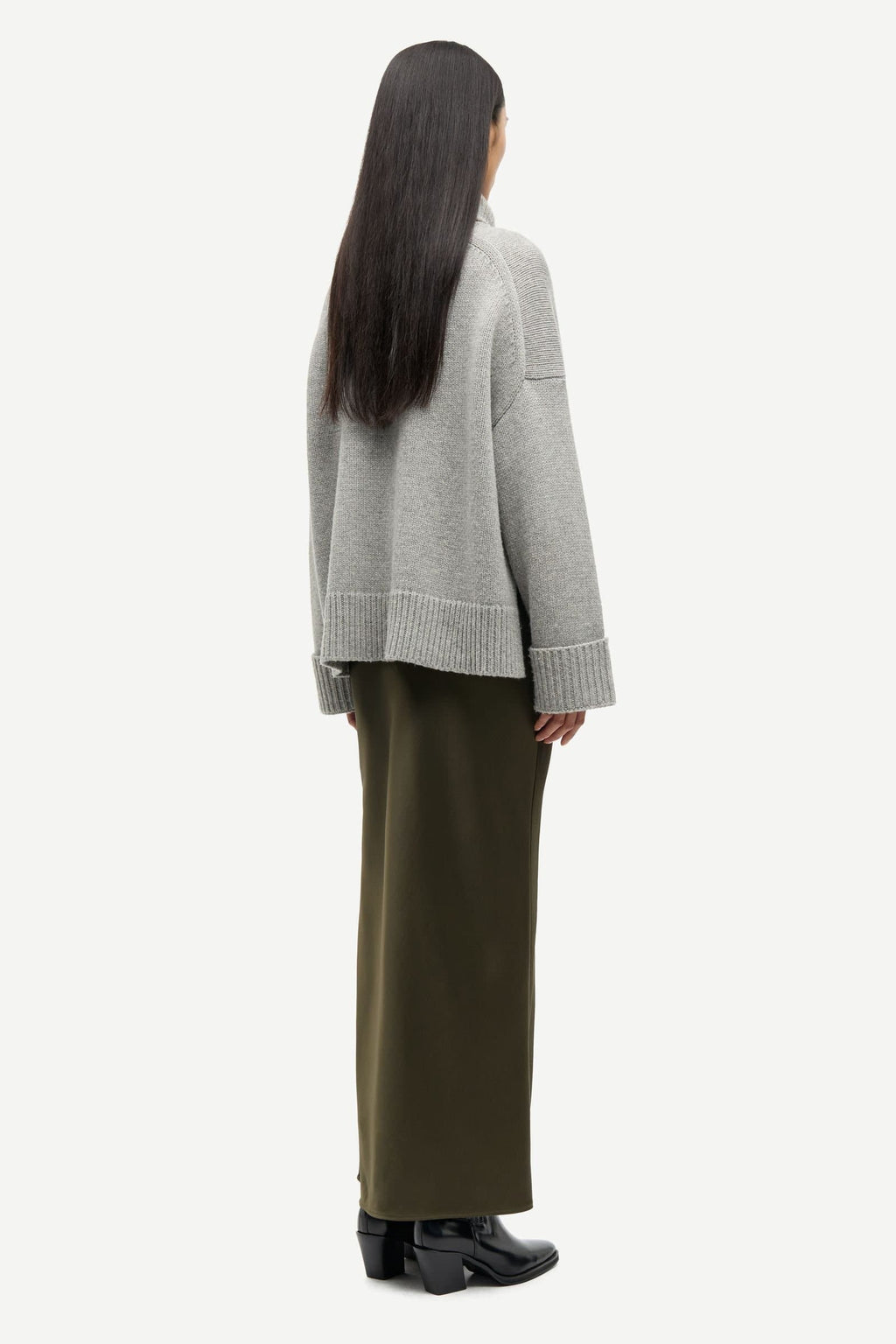 SAKEIKU TURTLENECK