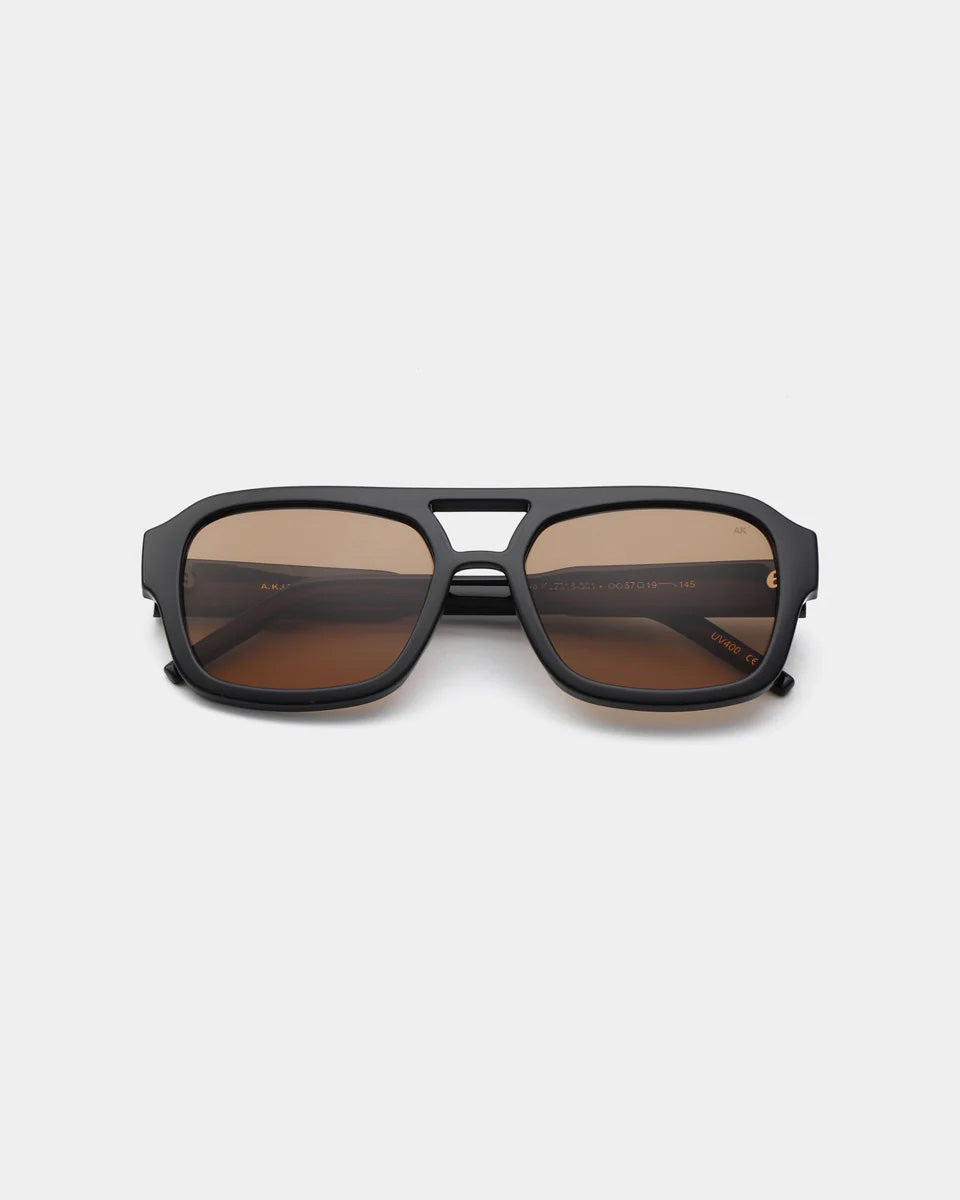 A. KJÆRBEDE Kaya black sunglasses