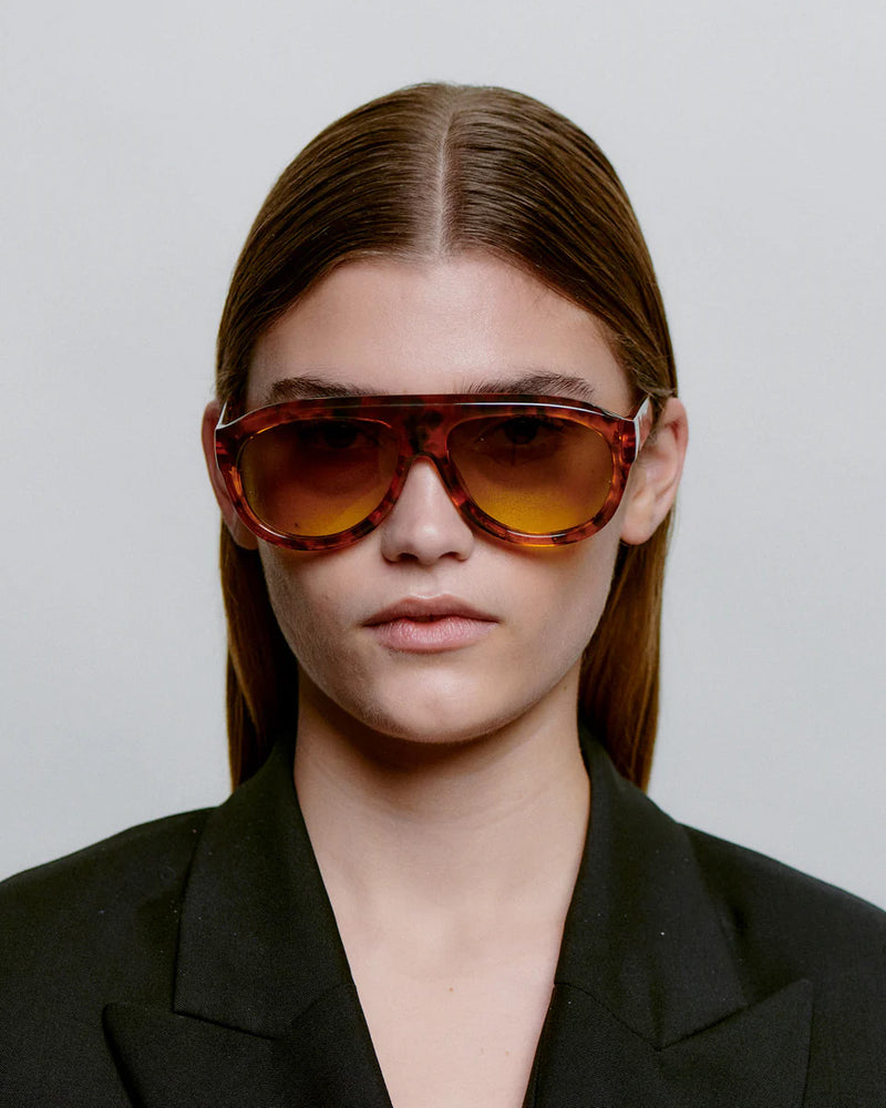 A. KJÆRBEDE Rio sunglasses havana brown