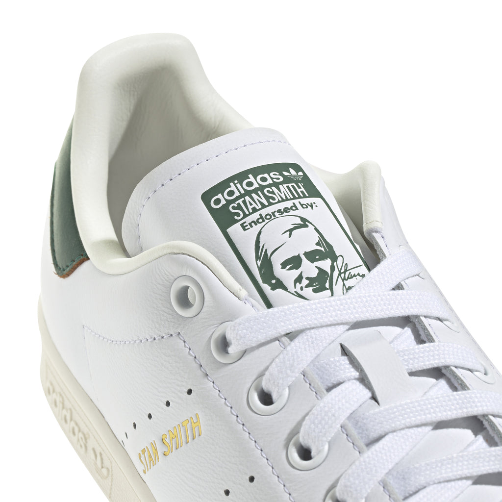 STAN SMITH