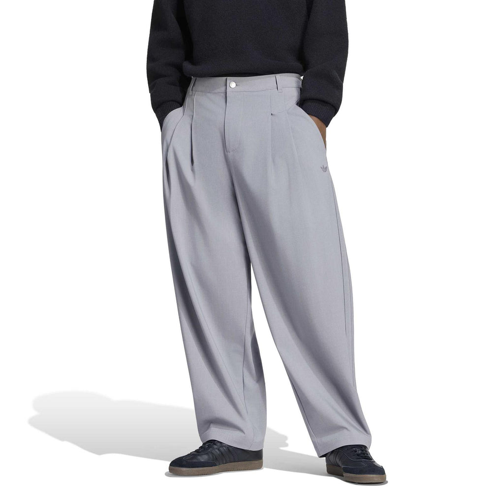 ADIDAS Track pants M grey