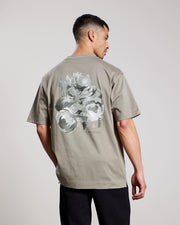 AEDEN Florian tee vetiver green