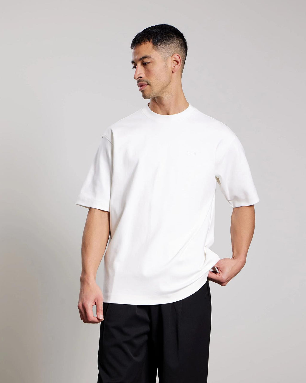 AEDEN Worrel tee off white
