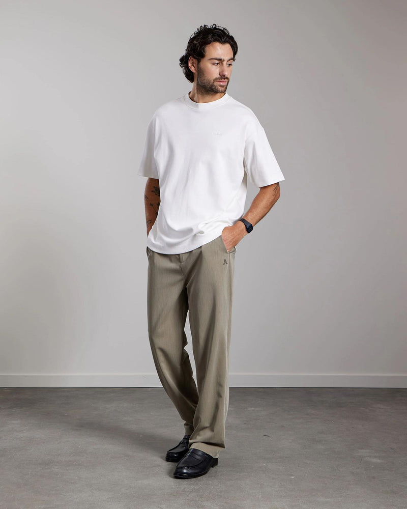 AEDEN Zaviano tee off white