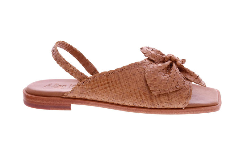 ALLAN K Winnie flower sandals camel