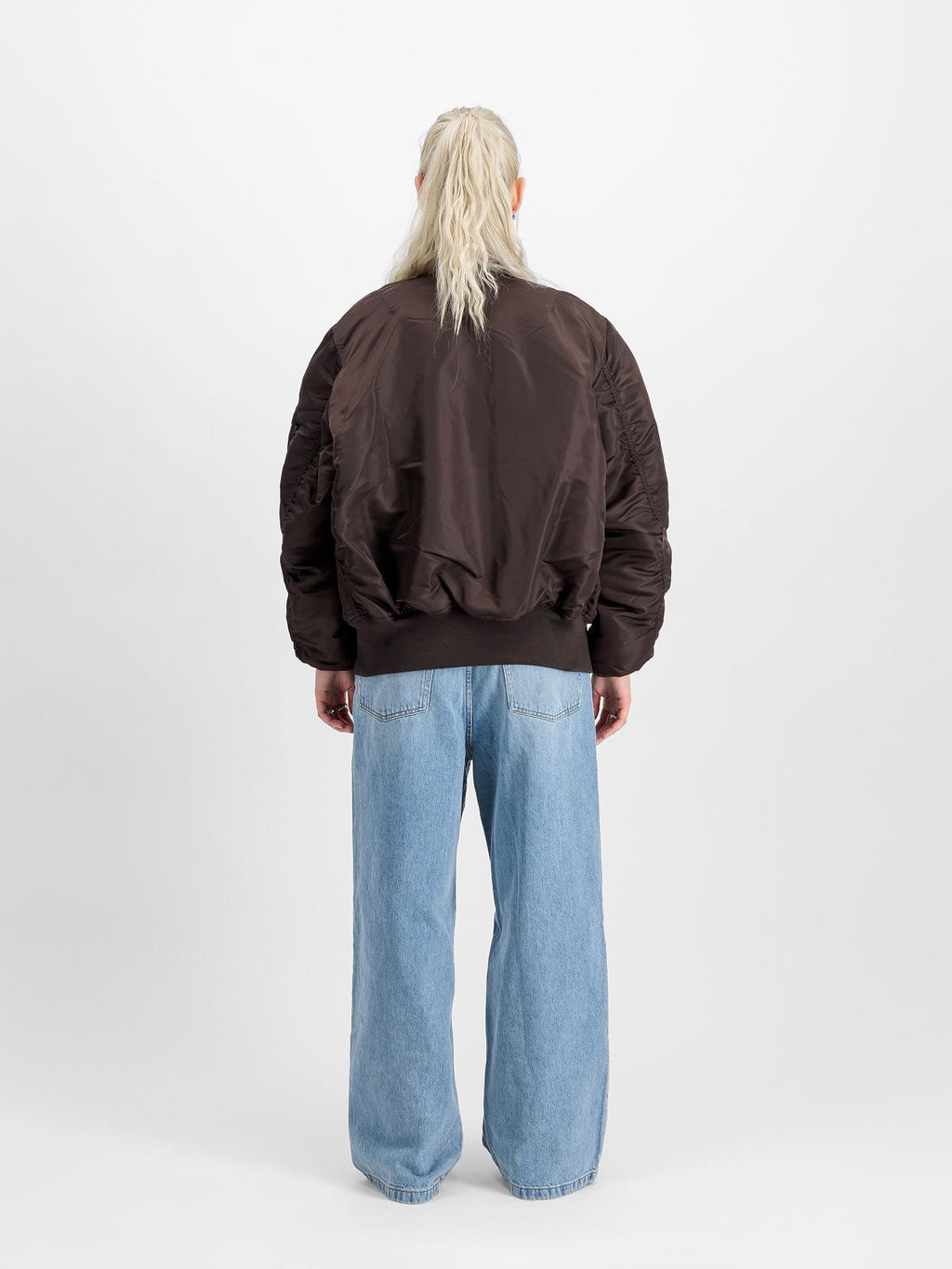 ALPHA INDUSTRIES MA-1 Heritage bomber jacket brown