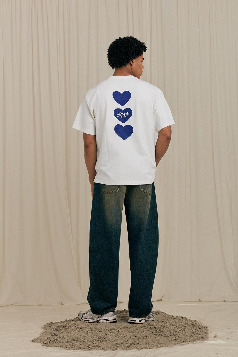 ARBOR ANTWERP Blue triple hearts t-shirt