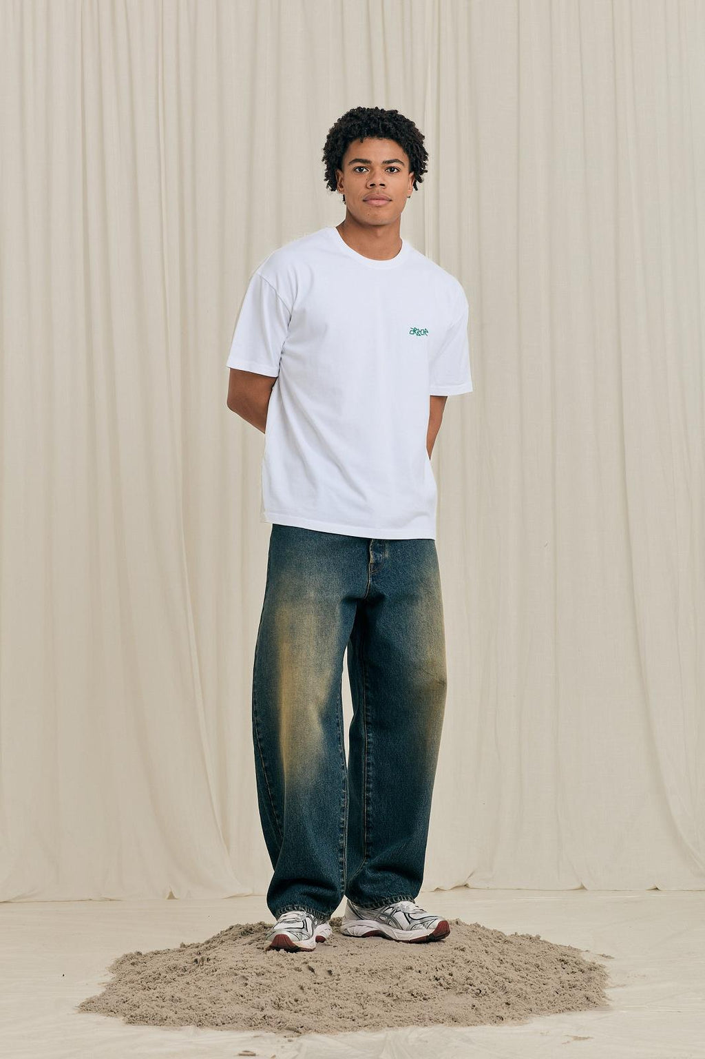 ARBOR ANTWERP Flower oasis green t-shirt white