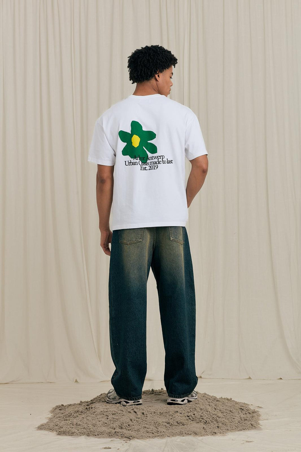 ARBOR ANTWERP Flower oasis green t-shirt white