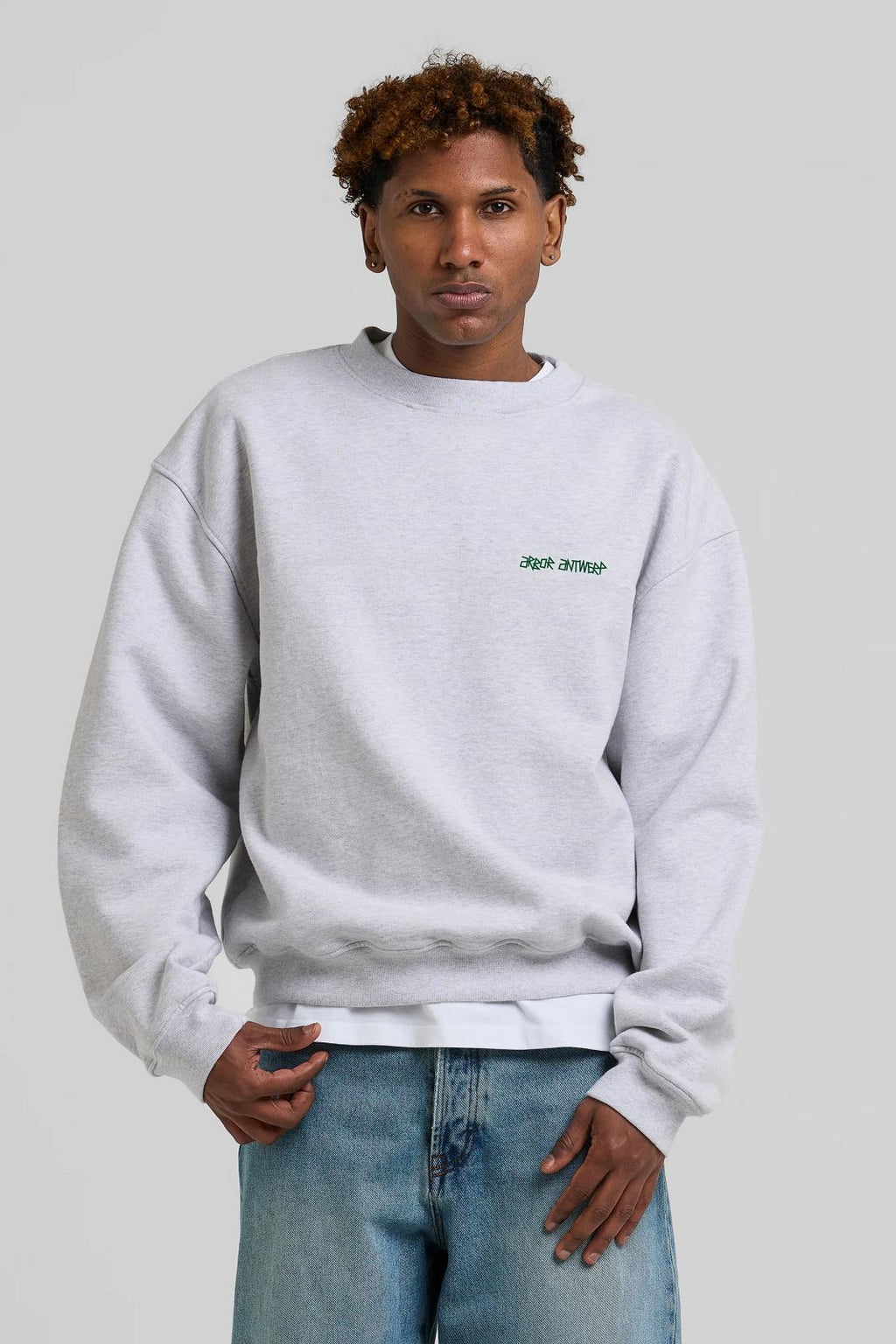 ARBOR ANTWERP Line flower crewneck