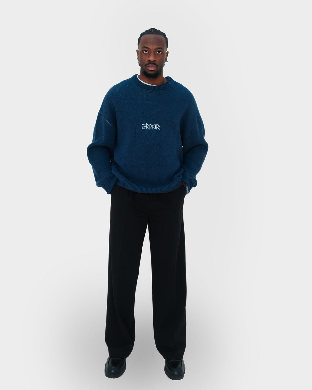 MINIMAL LOGO KNIT