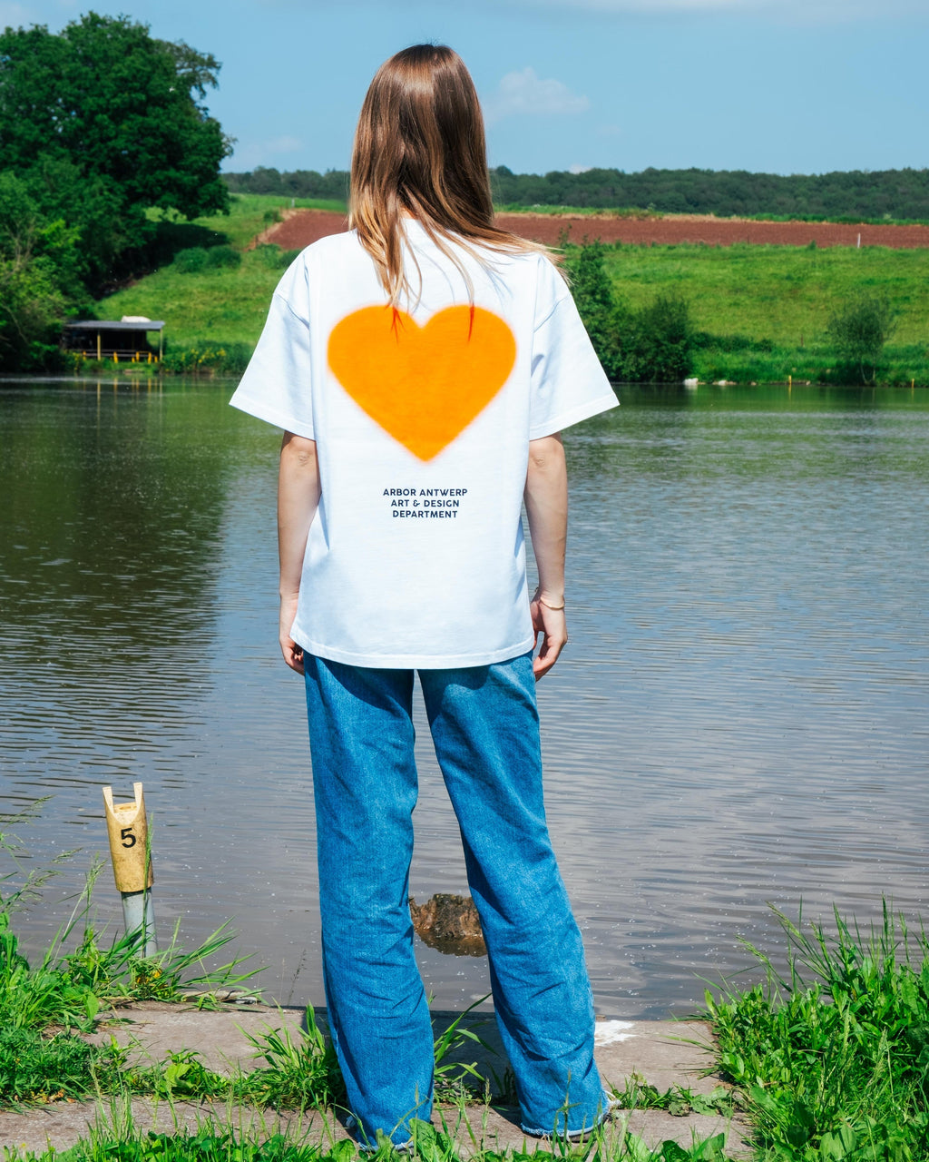 ORANGE FADED HEART T-SHIRT