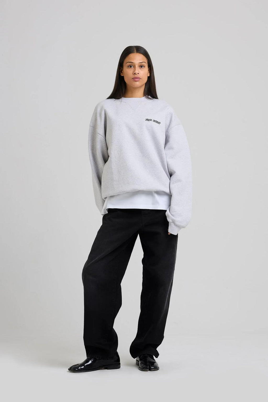 ARBOR ANTWERP Pixel flower crewneck
