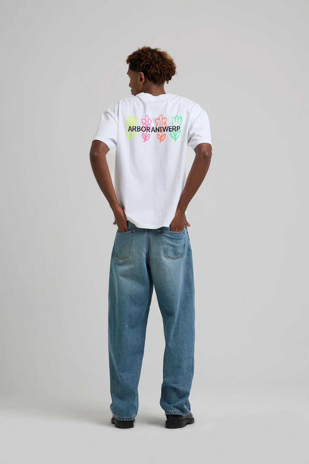 ARBOR ANTWERP Pixel flower t-shirt