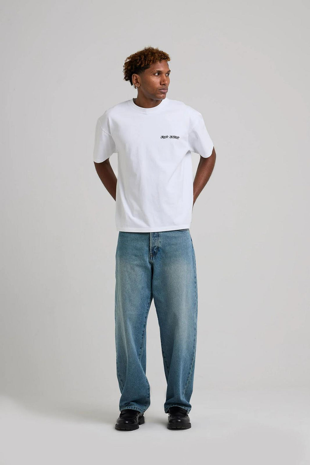 ARBOR ANTWERP Pixel flower t-shirt