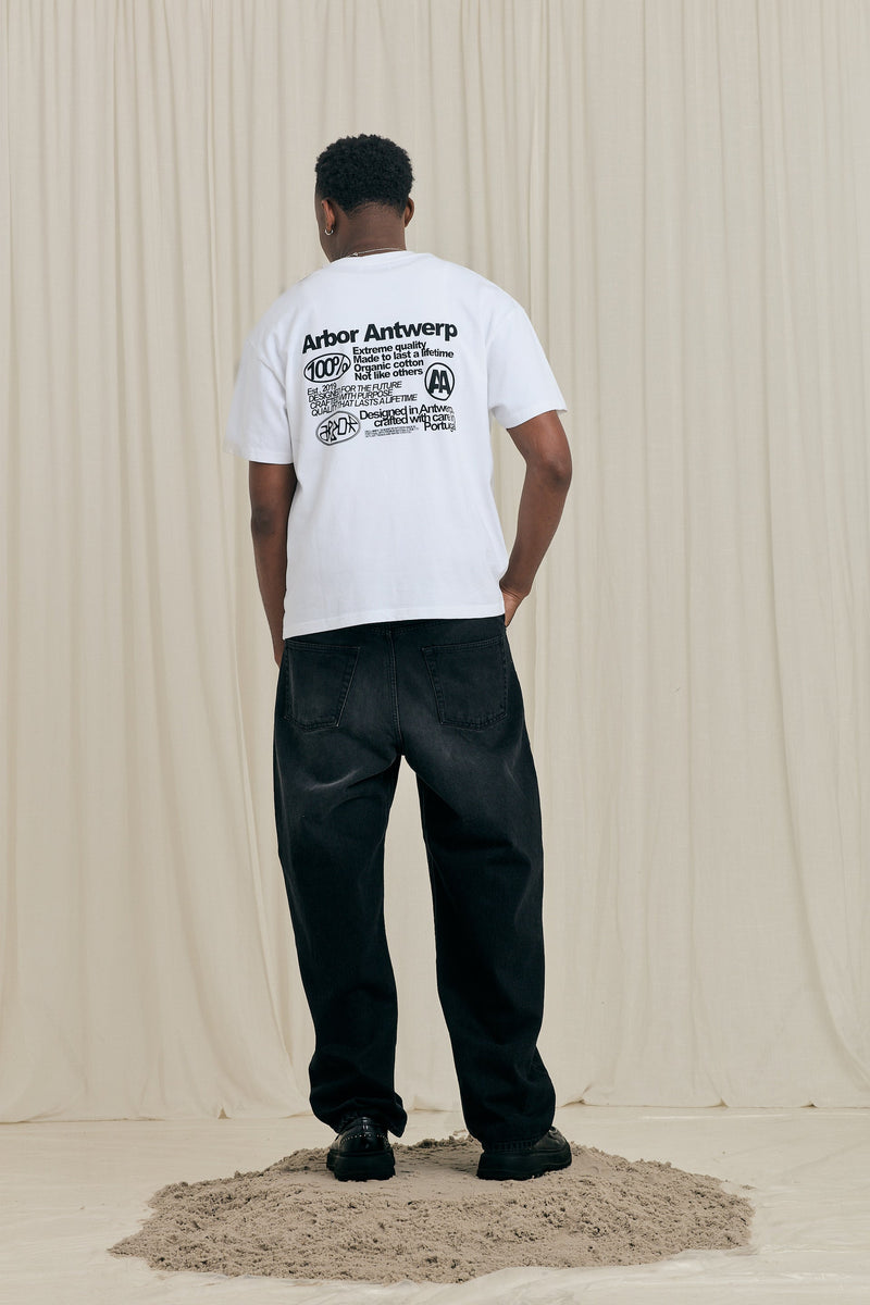 QUALITY BLACK T-SHIRT