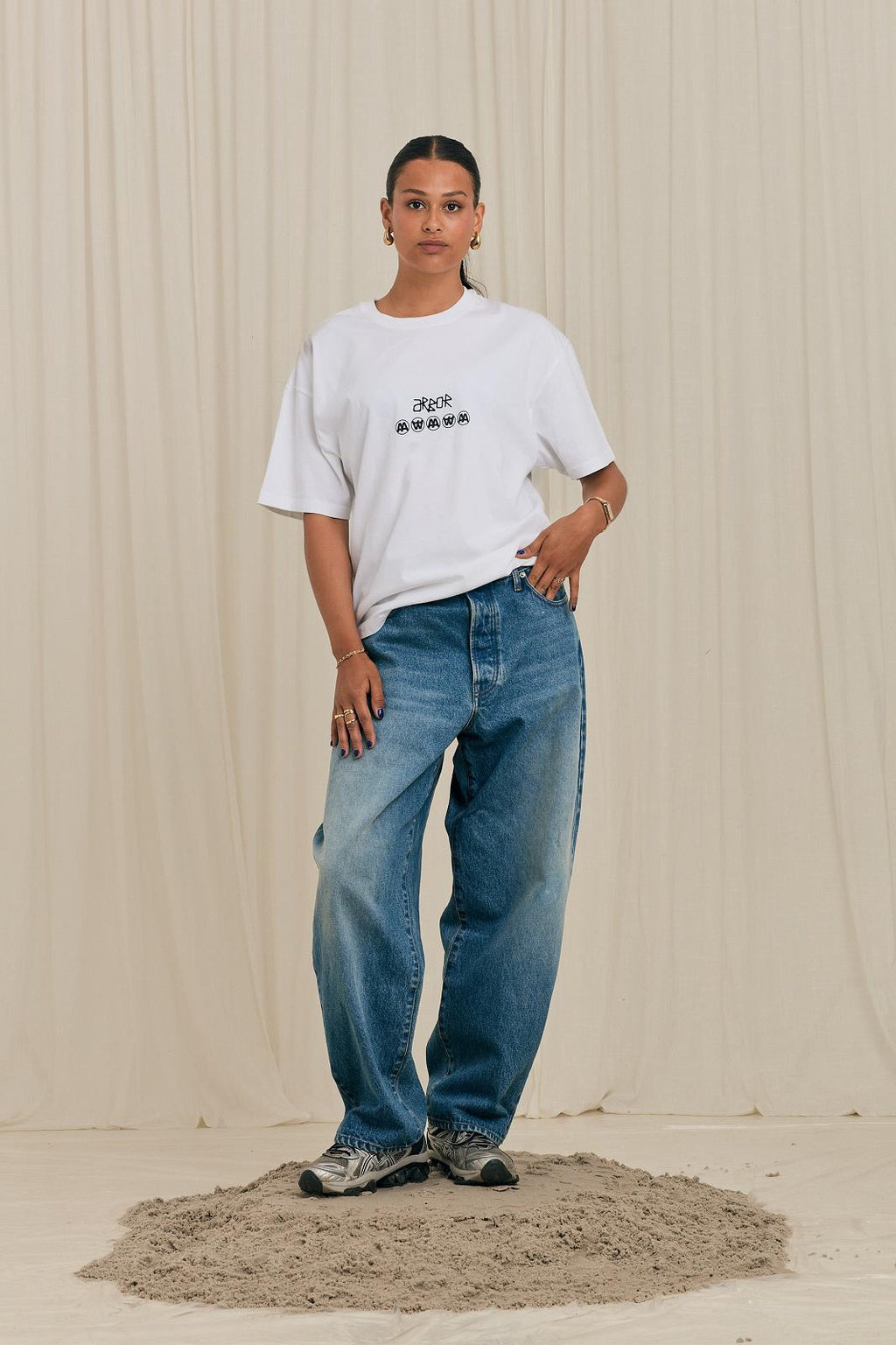 ARBOR ANTWERP White AA Arbor logo t-shirt