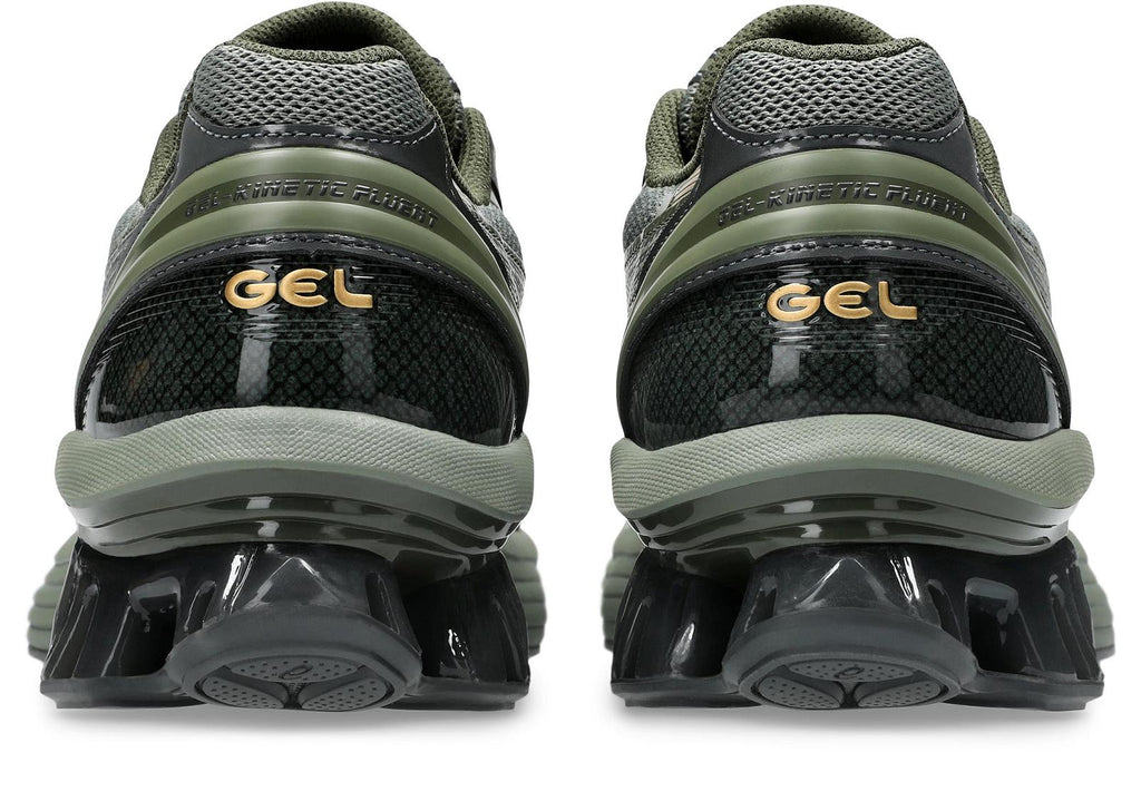 ASICS Gel-Kinetic fluent sneakers lichen green obsidian grey 1203A591-301