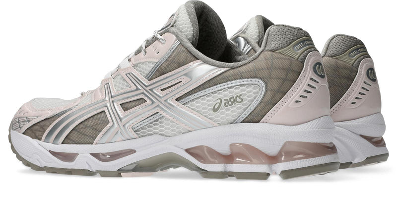 ASICS Gel-Nimbus 10.1 sneakers cream pink cloud