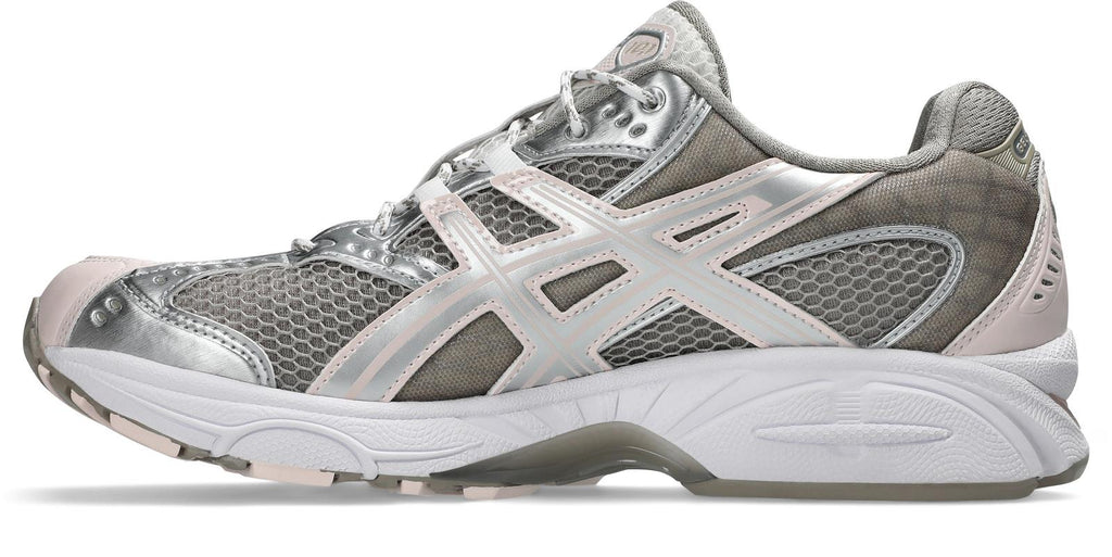 ASICS Gel-Nimbus 10.1 sneakers cream pink cloud