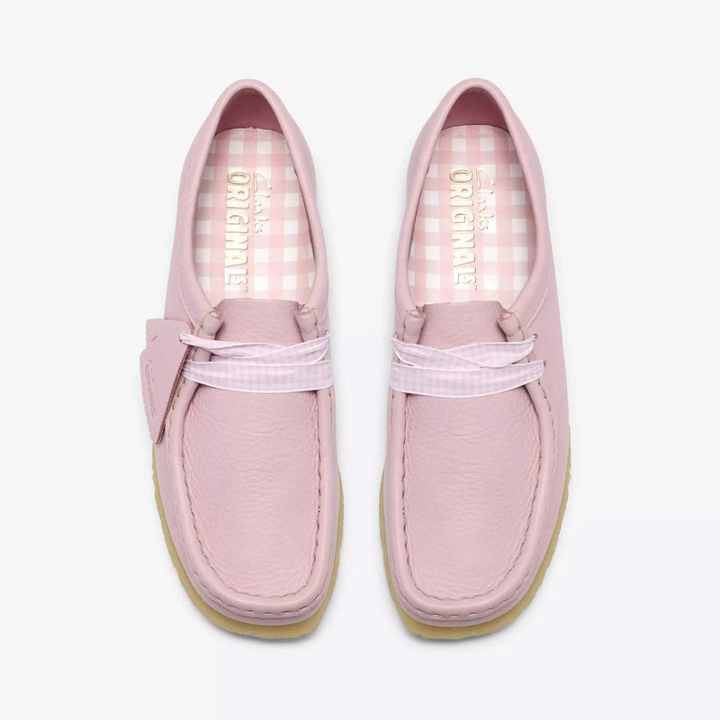 CLARKS Wallabee baby pink