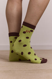 DAMSON MADDER Calf length 2 pack socks chocolate avocado