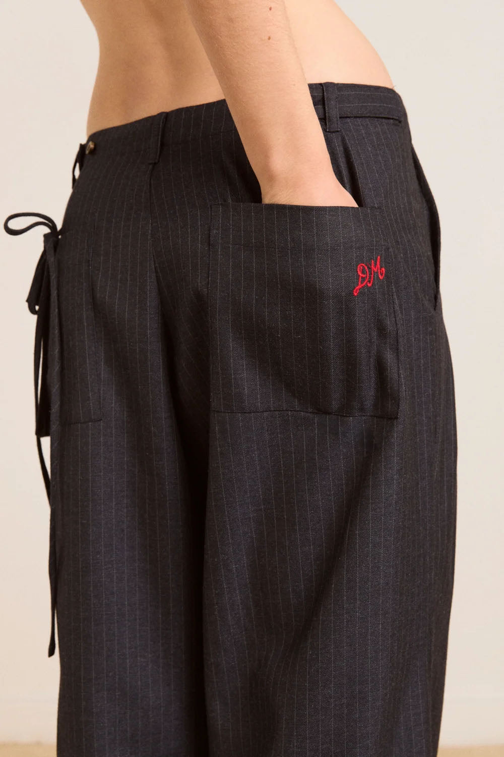 DAMSON MADDER Tatianna trouser navy pinstripe