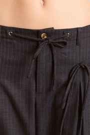 DAMSON MADDER Tatianna trouser navy pinstripe