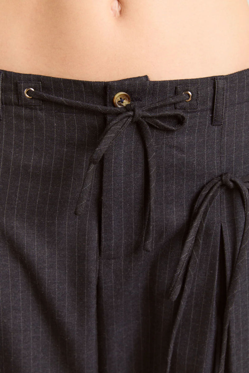 DAMSON MADDER Tatianna trouser navy pinstripe