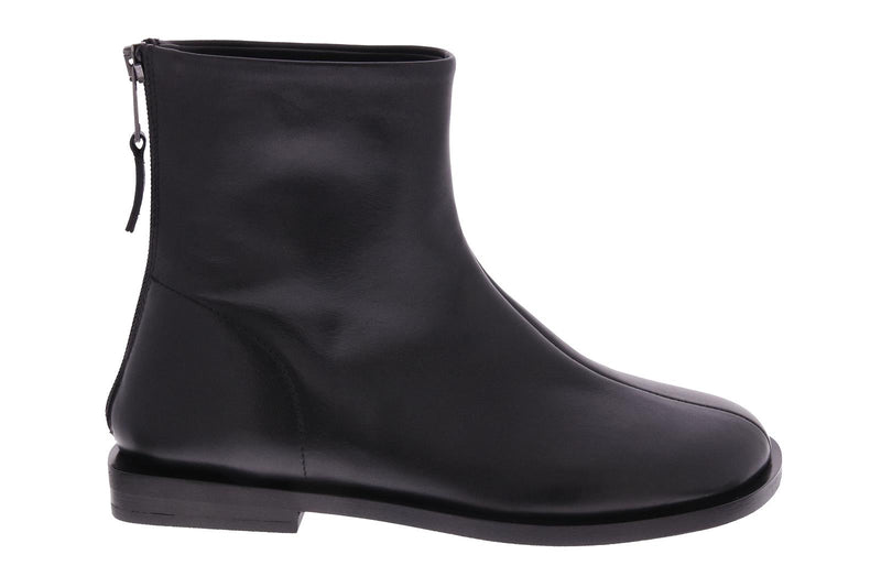 ELENA IACHI Ankle boots black