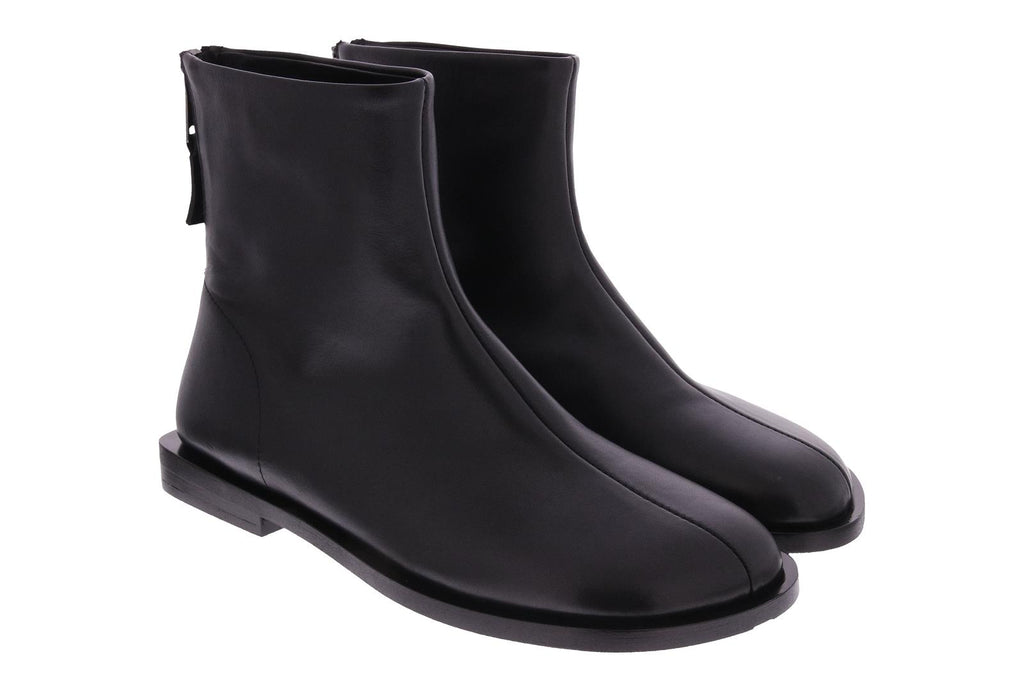 ELENA IACHI Ankle boots black