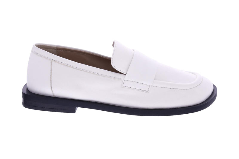 ELENA IACHI Loafers white