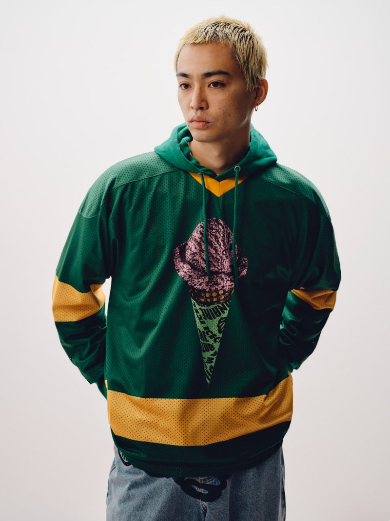 CONE HOCKEY TOP