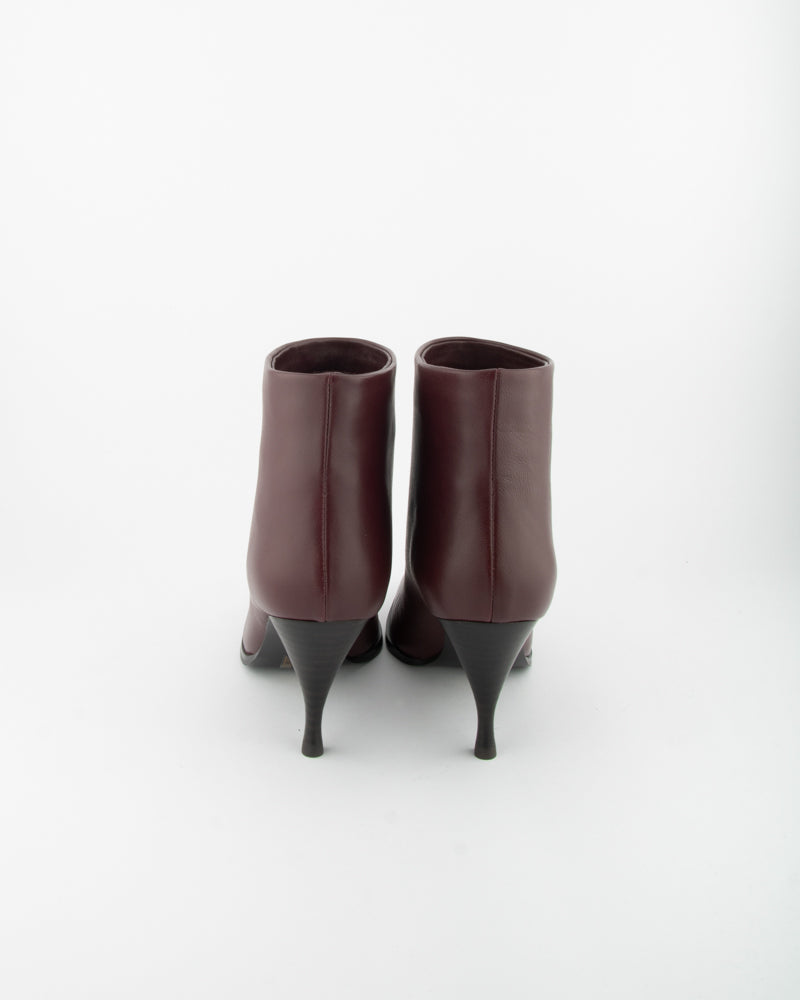 LOLA CRUZ Footwear  Antwerp