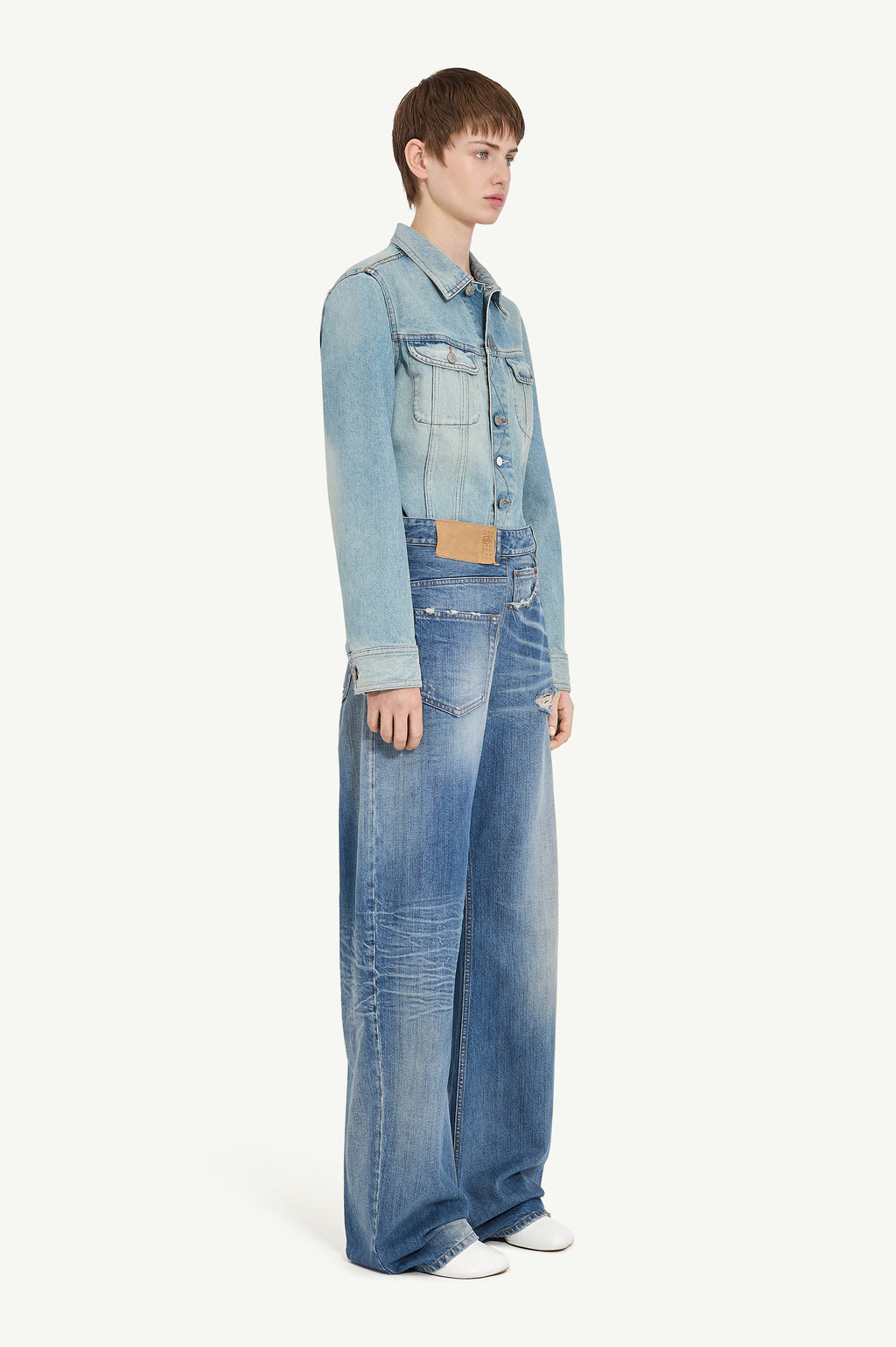 TWIST WIDE LEG JEANS