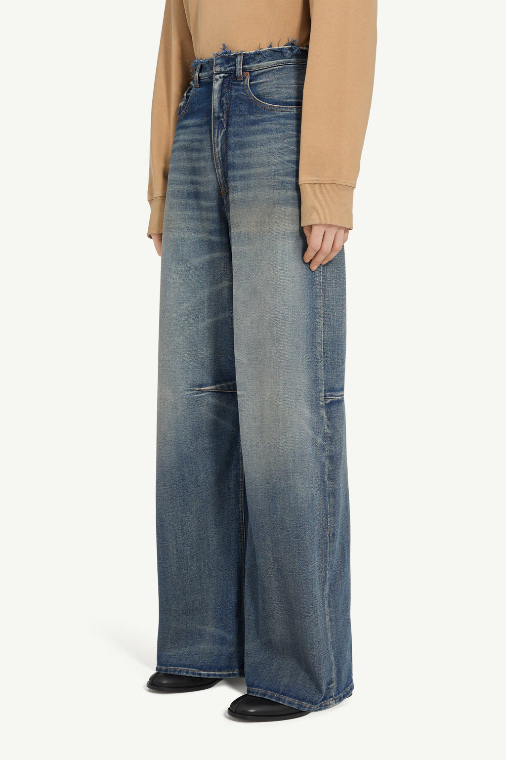 WIDE LEG JEANS
