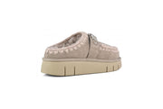 MOU FOOTWEAR Bounce clog metal logo goat