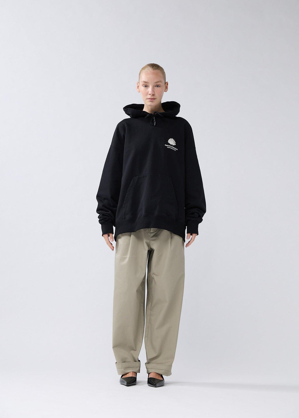 LOGO HOODIE