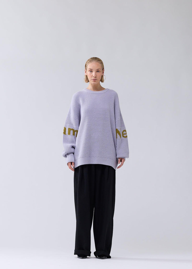 NAME CREW KNIT