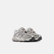 NEW BALANCE I90606FB sneakers raincloud/truffle salt