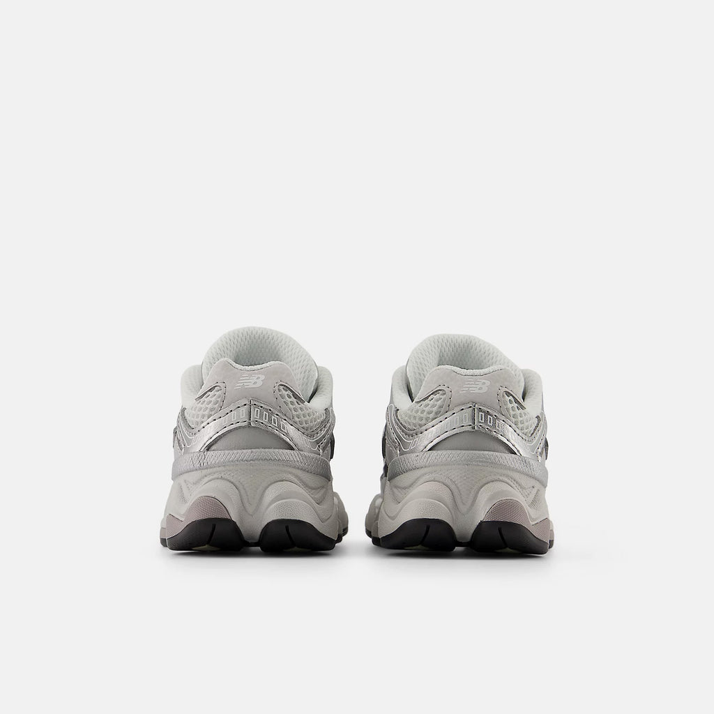 NEW BALANCE I90606FB sneakers raincloud/truffle salt