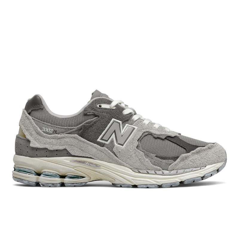 NEW BALANCE M2002RDA sneakers rain cloud magnet