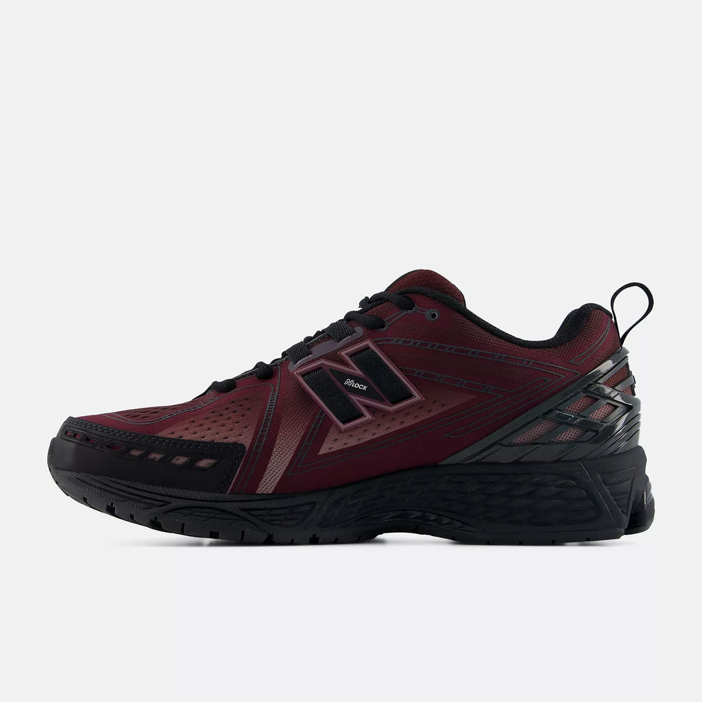 NEW BALANCE U19061R9 sneakers cherry leather black