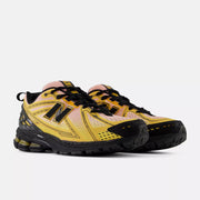 NEW BALANCE U1906596 sneakers amber haze black