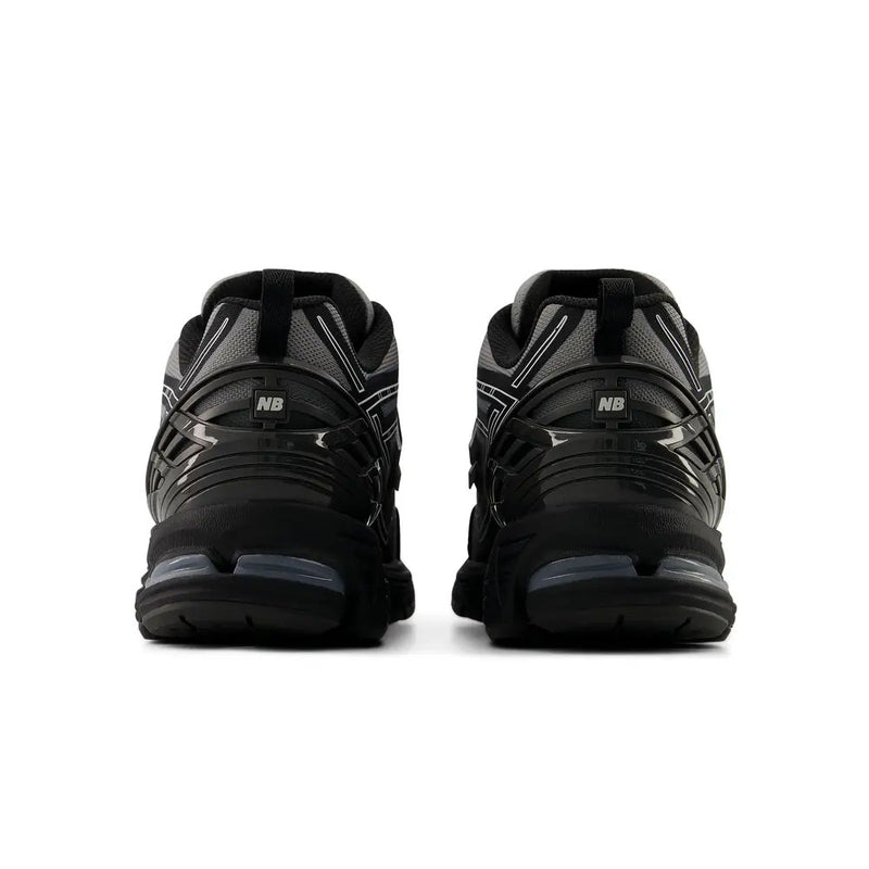 NEW BALANCE U19069BR sneakers black